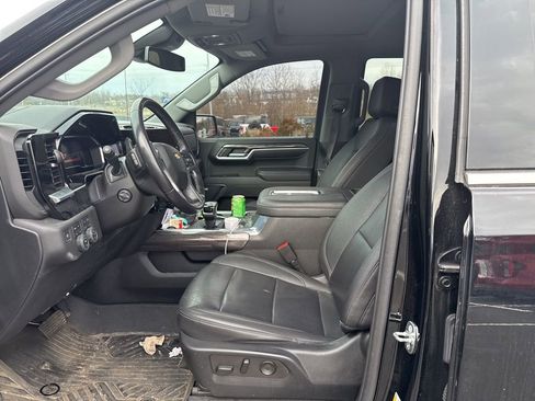 Used 2022 Chevrolet Silverado 1500 LTZ image 7