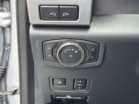 Used 2022 Ford F350 Platinum AWD/4WD image 29
