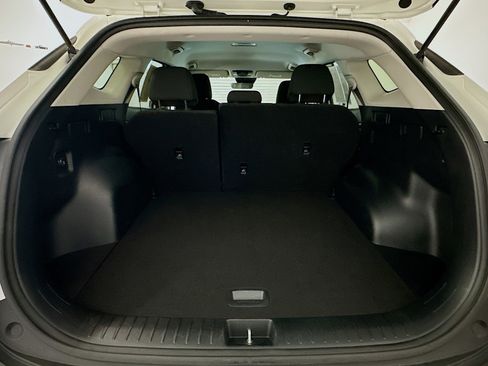 Used 2025 Kia Sportage LX image 29