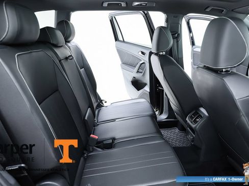 Used 2024 Volkswagen Tiguan SE R-Line FWD image 38