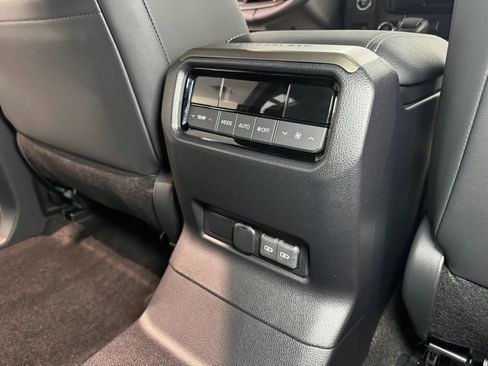 Used 2025 Toyota Land Cruiser w/ Premium Package AWD/4WD image 17