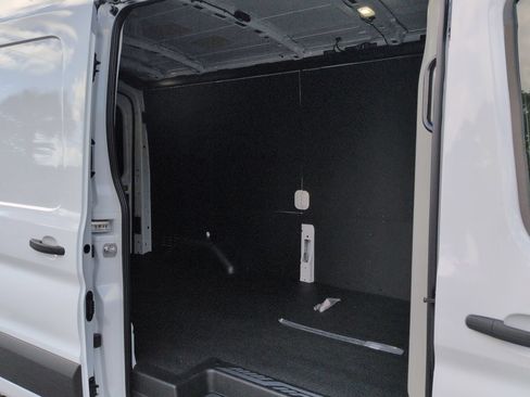 Used 2024 Ford Transit 350 XL RWD image 13