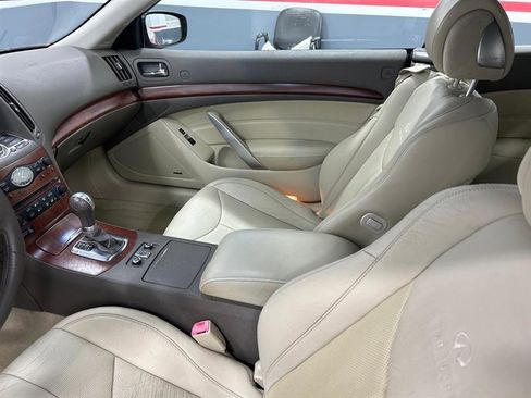 Used 2009 INFINITI G37 G37 w/ Premium Pkg image 14