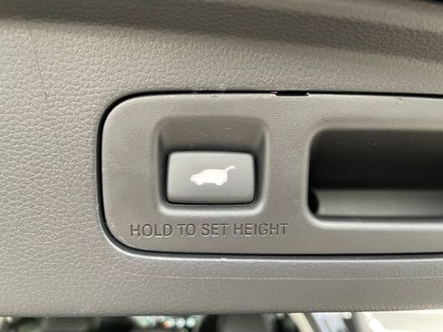 Used 2024 Honda CR-V EX-L image 32
