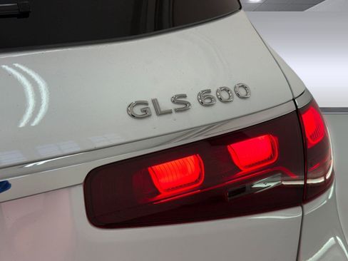 New 2026 Mercedes-Benz Maybach GLS 600 Maybach GLS 600 image 11