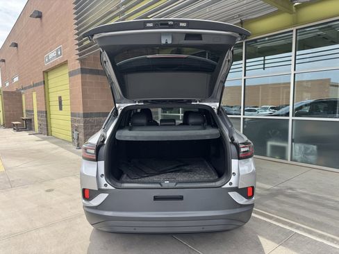 Used 2023 Volkswagen ID.4 Pro image 34