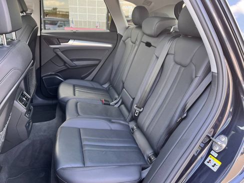 Used 2019 Audi Q5 2.0T Premium Plus w/ Premium Plus Package AWD/4WD image 20