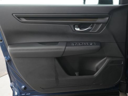 Used 2024 Honda CR-V LX image 20