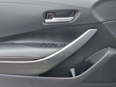 Used 2023 Toyota Corolla SE w/ SE Premium Package FWD image 19