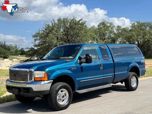 Used 2000 Ford F250 Lariat image 6