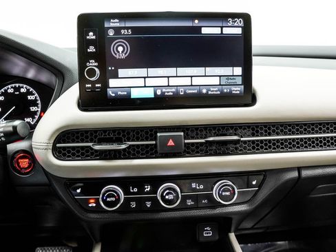 Used 2025 Honda HR-V EX-L image 29