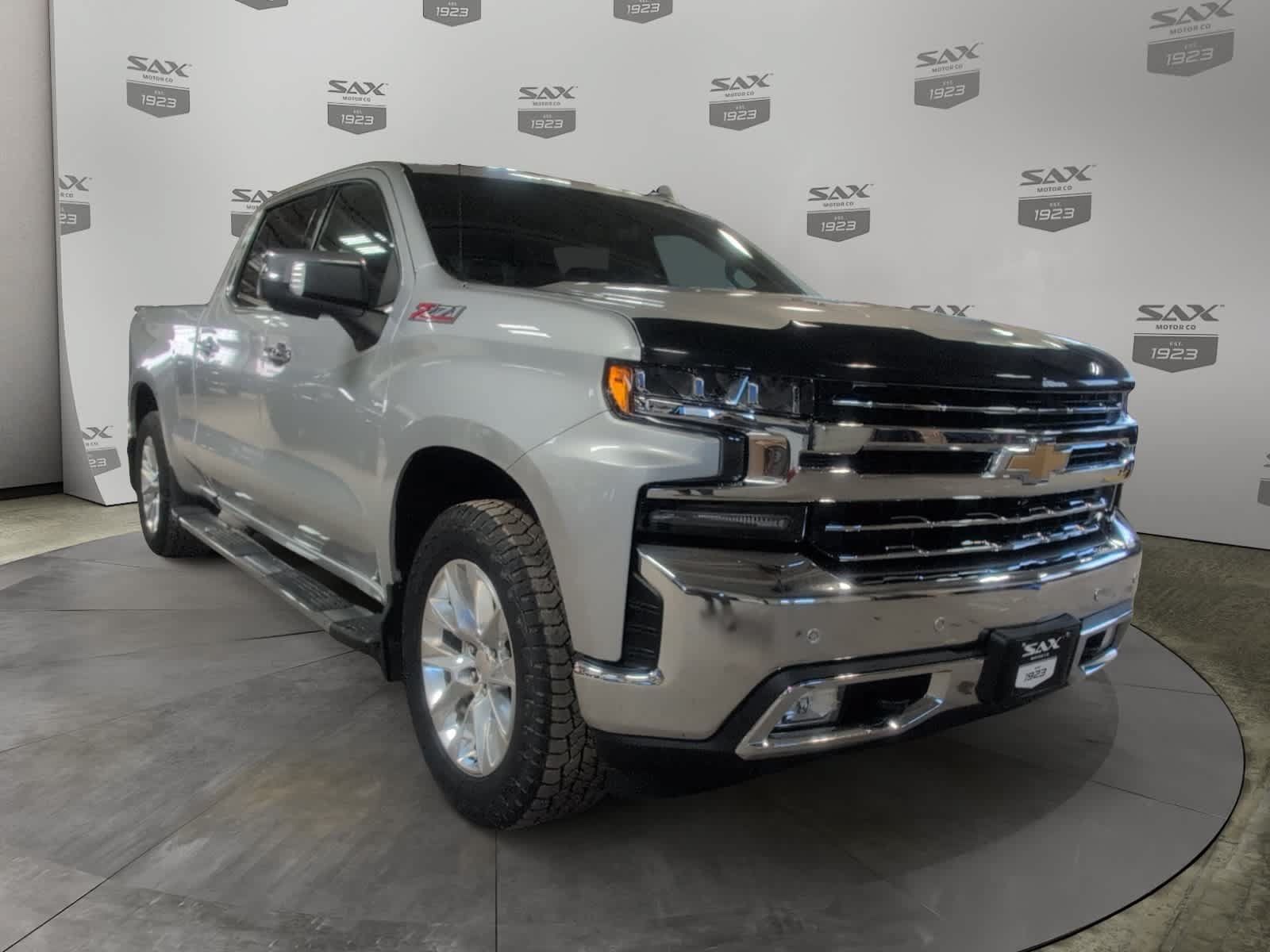 Used 2021 Chevrolet Silverado 1500 LTZ w/ LTZ Premium Package AWD/4WD image 1