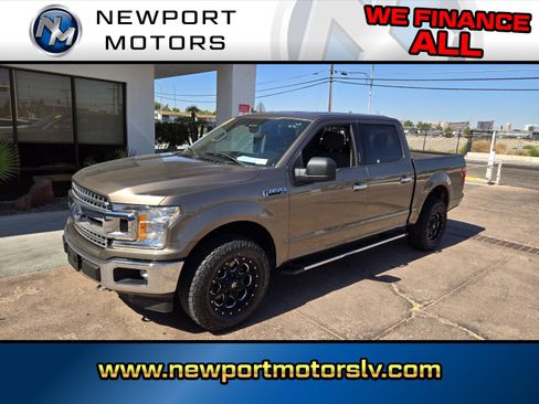 Used 2018 Ford F150 XLT w/ Equipment Group 302A Luxury AWD/4WD image 1