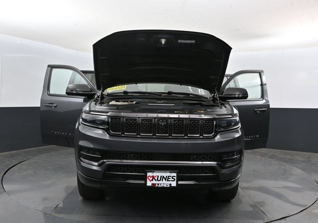 Used 2024 Jeep Grand Wagoneer L Series II w/ Quick Order Packagew 28T AWD/4WD image 50