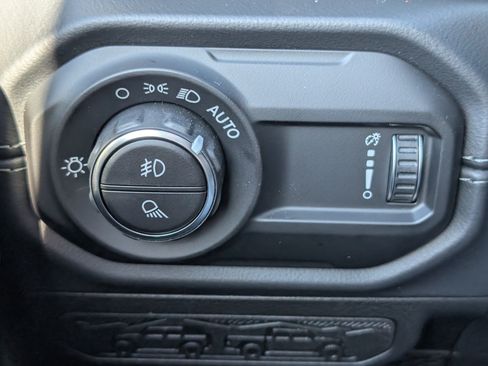 New 2026 Jeep Gladiator Rubicon AWD/4WD image 9