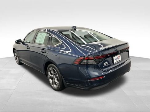 Used 2023 Honda Accord EX image 6