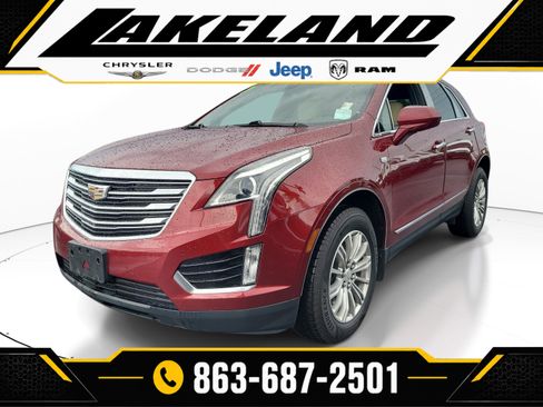 Used 2017 Cadillac XT5 Luxury w/ Driver Awareness Package FWD image 3