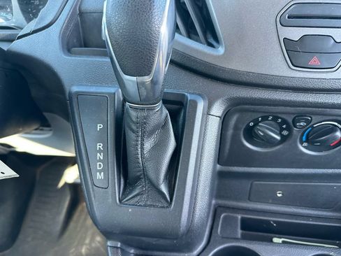 Used 2018 Ford Transit 350 XL RWD image 19