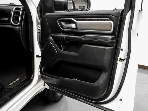 Used 2022 RAM 1500 Big Horn image 44