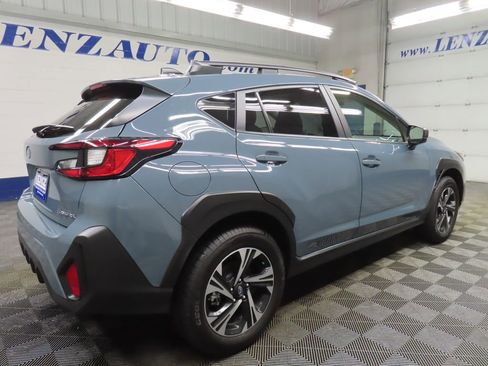 Used 2025 Subaru Crosstrek 2.0i Premium AWD/4WD image 4