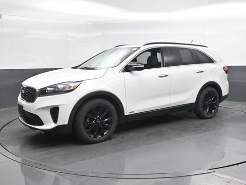 Used 2020 Kia Sorento S AWD/4WD image 6