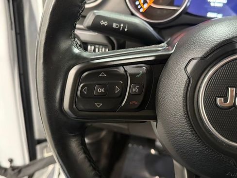 Used 2021 Jeep Wrangler Sport S image 19