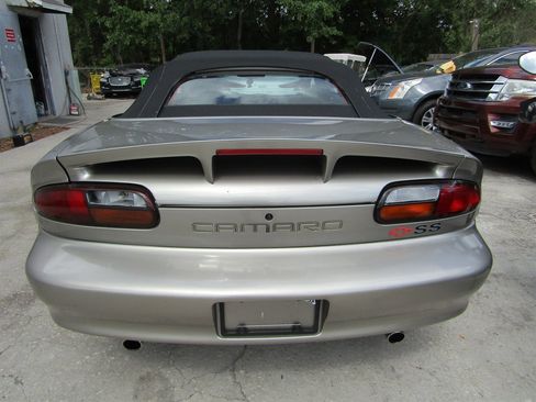 Used 2000 Chevrolet Camaro Z28 w/ SS Performance/Appearance Pkg image 3