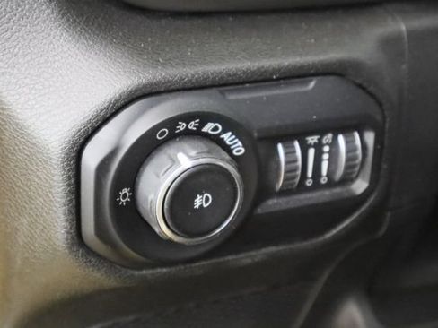 Used 2019 Jeep Wrangler Rubicon w/ LED Lighting Group AWD/4WD image 20