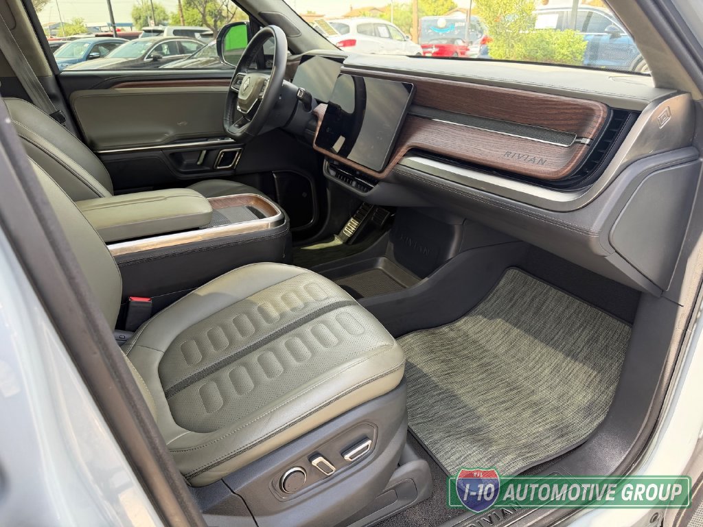Used 2023 Rivian R1T Adventure Quad AWD/4WD image 22