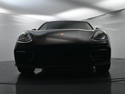 Used 2023 Porsche Panamera Platinum Edition image 59