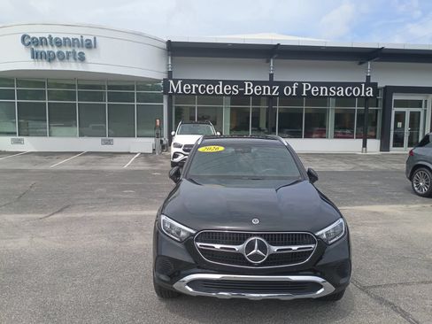 Used 2026 Mercedes-Benz GLC 300 image 1