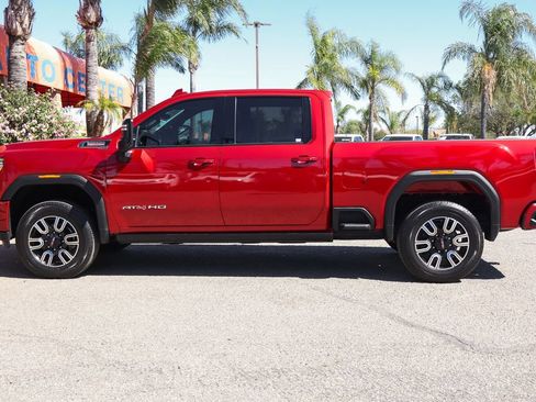 Used 2022 GMC Sierra 2500 AT4 w/ AT4 Premium Plus Package AWD/4WD image 5