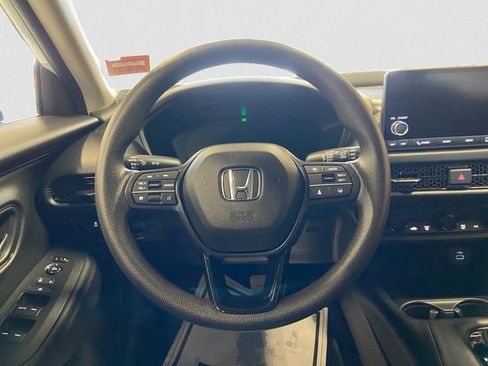 Used 2023 Honda HR-V LX image 13