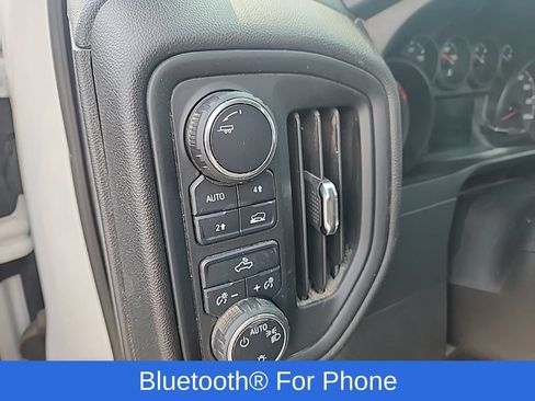 Used 2020 Chevrolet Silverado 1500 Custom w/ Trailering Package AWD/4WD image 15