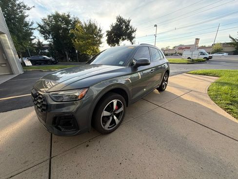 Used 2024 Audi Q5 2.0T Premium Plus w/ Premium Plus Package AWD/4WD image 4