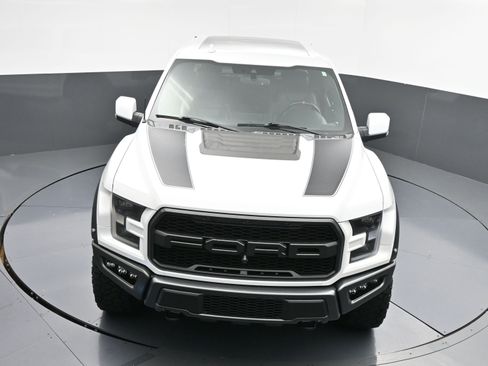 Used 2019 Ford F150 Raptor w/ Equipment Group 802A Luxury image 30