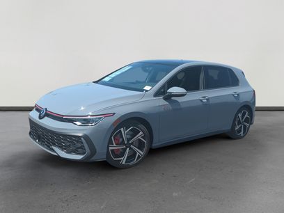 New 2025 Volkswagen Golf SE