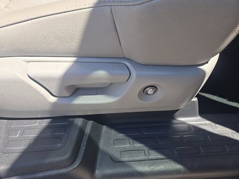 Used 2022 Honda Pilot Special Edition image 36