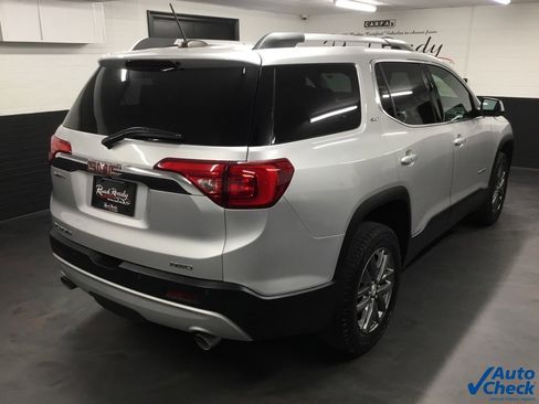 Used 2019 GMC Acadia SLT image 11