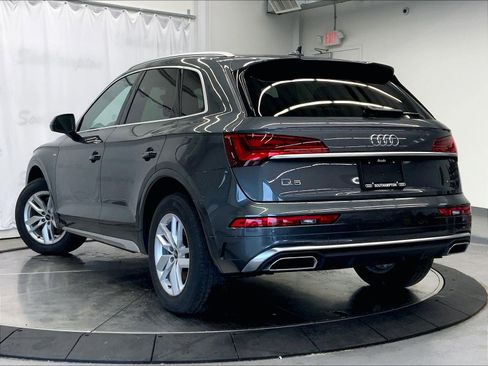 Certified 2023 Audi Q5 2.0T Premium w/ Convenience Package AWD/4WD image 9