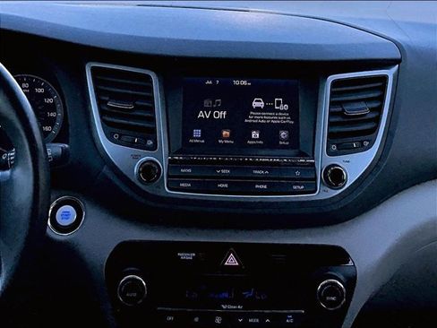 Used 2018 Hyundai Tucson Value FWD image 8