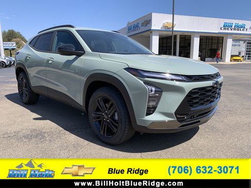 New 2026 Chevrolet Trax ACTIV FWD image 1