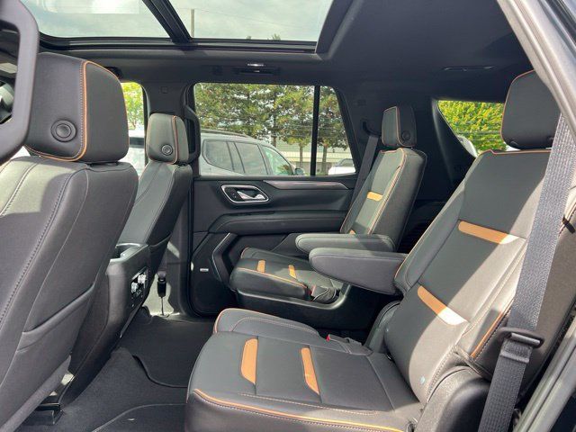 Used 2023 GMC Yukon AT4 w/ AT4 Premium Package AWD/4WD image 19