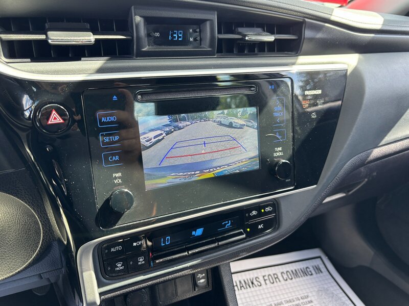 Used 2017 Toyota Corolla LE w/ Carpet Mat Package (TMS) FWD image 16