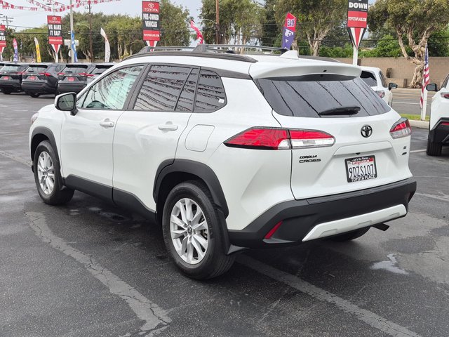 Used 2022 Toyota Corolla Cross LE w/ Black Badges Package (TMS) AWD/4WD image 11