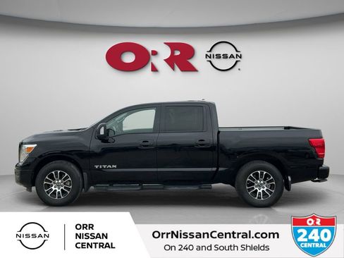 Used 2023 Nissan Titan SV w/ SV Convenience Package RWD image 8