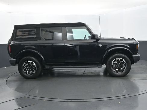 Used 2022 Ford Bronco Outer Banks image 6