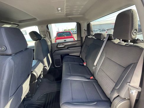 Used 2025 Chevrolet Silverado 2500 LT w/ Convenience Package AWD/4WD image 24