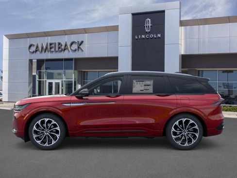 New 2026 Lincoln Nautilus Reserve AWD/4WD image 3