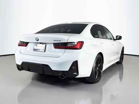 Used 2023 BMW 330i Sedan w/ M Sport Package RWD image 7